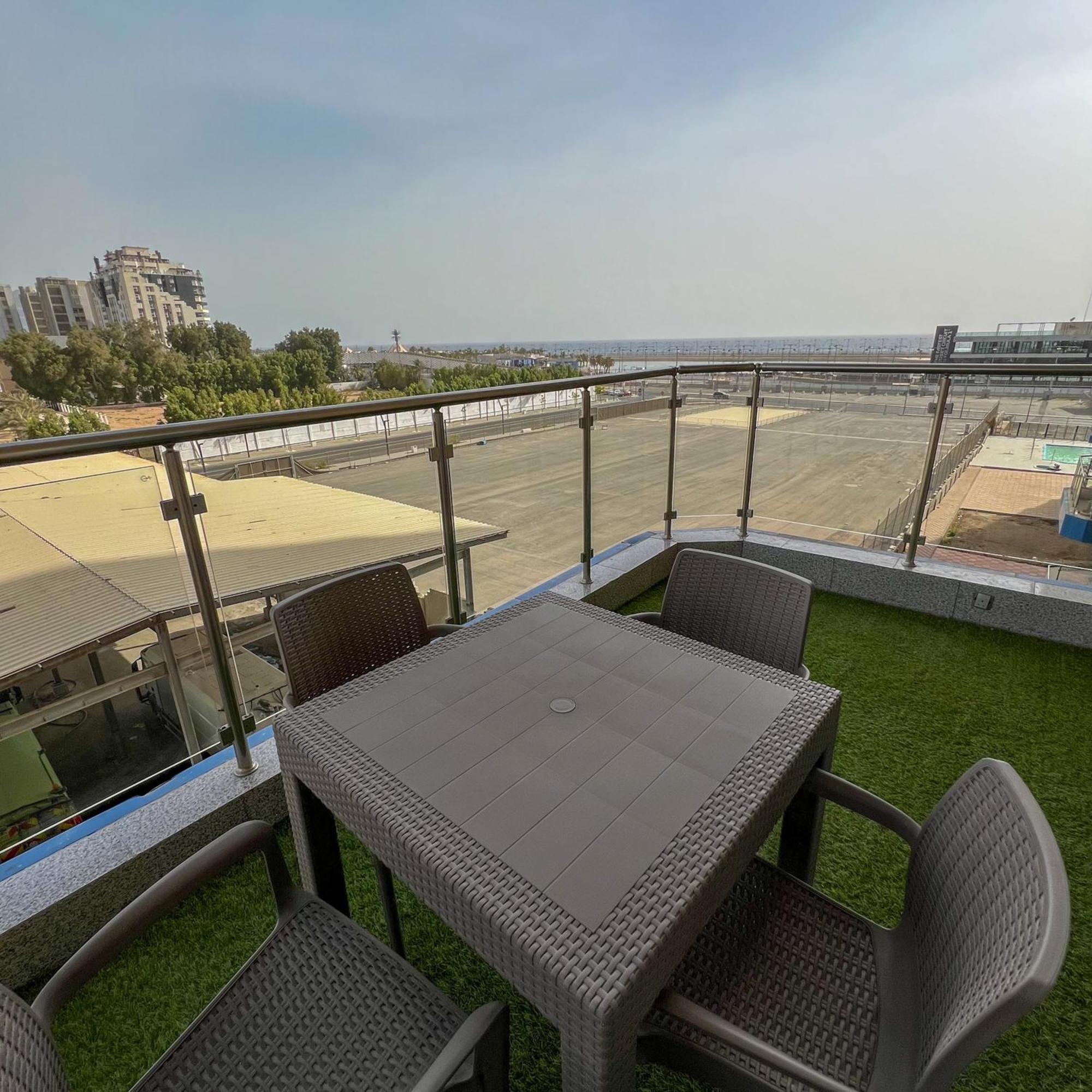 Apartment Sea View إطلالة بحرية